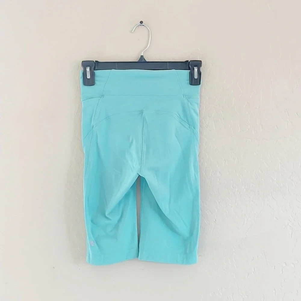 🌿Final‎ Sale Lululemon Aqua Blue On Pace Biker Short